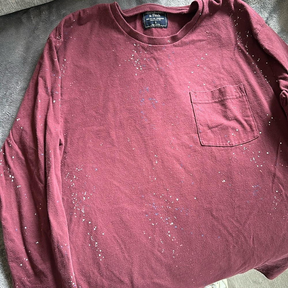 Long sleeve t-shirt